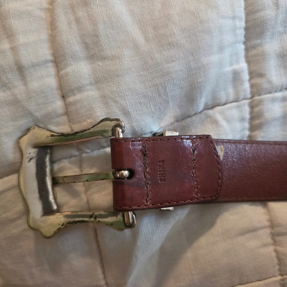 Fossil Leather Belt Womens 44 Brown Good Western Silver Concho BT7766-20605